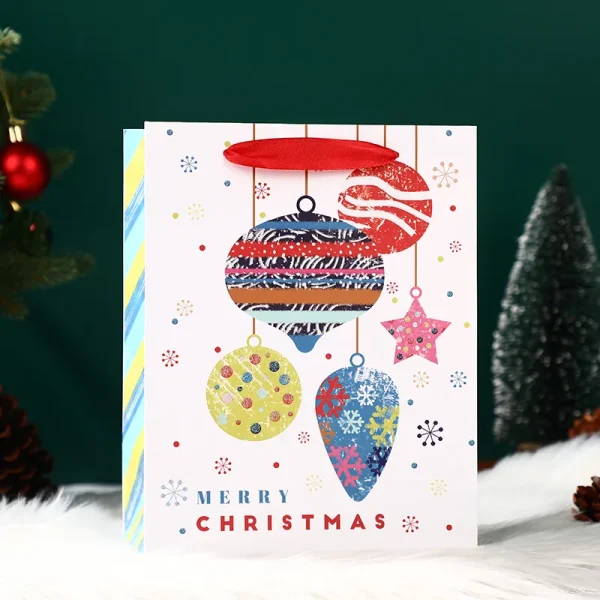 Custom Logo Biodegradable Paper Gift Bags Eco Friendly Christmas Shopping Packaging with Handles bells